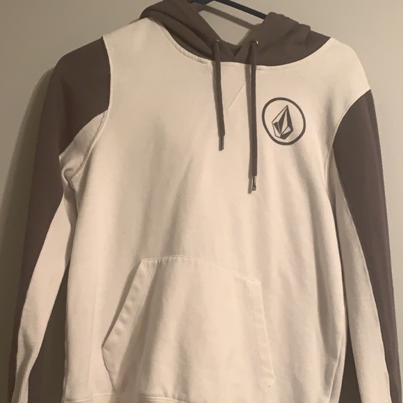 Tops - Volcolm hoodie